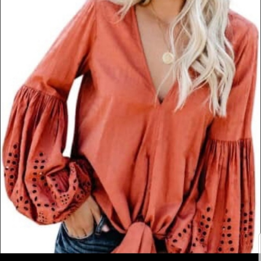 Women's Top